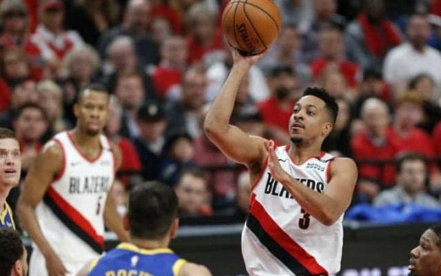 リラードと共に球団の未来を託されたCJ・マッカラム、3年1億ドルの延長契約