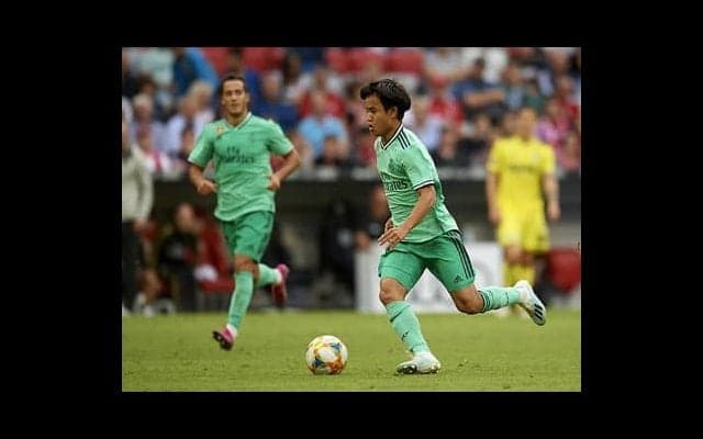 久保建英、開幕戦でトップチーム入りの可能性。ファンは過半数が支持