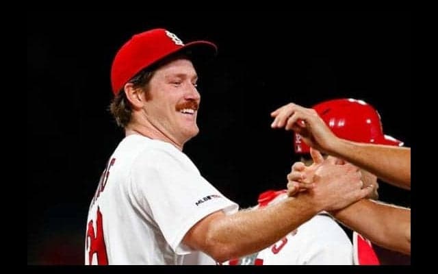 【MLB】変わらぬ美しさの写真公開…ローレン夫人、長女と元Gマイコラスの登板試合を観戦