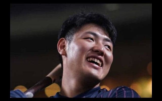 岡本に13試合ぶりの一発！　18号3ランで巨人が2点差に迫る