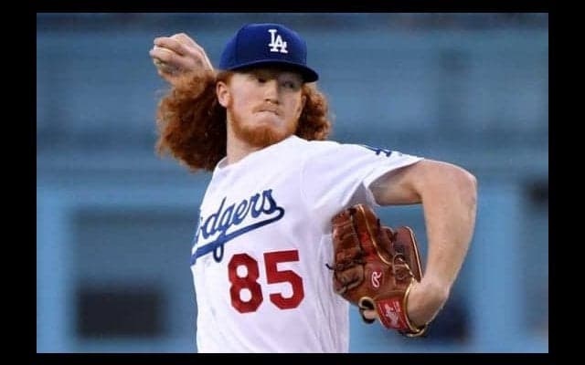 【MLB】初奪三振動画にファン「あの髪…」　198cmの長髪カーリーヘア剛腕が衝撃デビュー