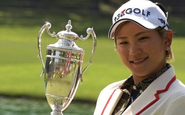 今季2勝目の成田美寿々「皆で切磋琢磨し合っていきたい」と東京五輪に向けて思いを語る