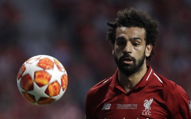 リヴァプールのエースFW・サラー、卓球でも高い得点能力を披露