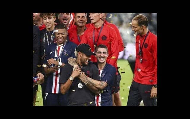 ネイマールの居場所がない。「パリ脱出」を困難にする思惑の数々