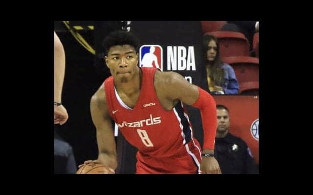 八村塁の開幕スタメンはありか。現地記者「放り込むべきではない」