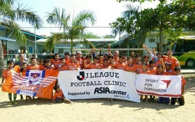 アルビレックス新潟、サッカー用品をミャンマーの子どもに届けるプロジェクト実施