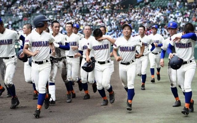 令和元年の夏が始まった 変わり種監督、特色のある校名の誉で開幕【第101回全国高校野球選手権大会第1日】