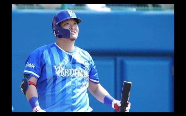 DeNA筒香、勝ち越し満塁弾！　5年ぶり三塁出場で2発5打点の大暴れ