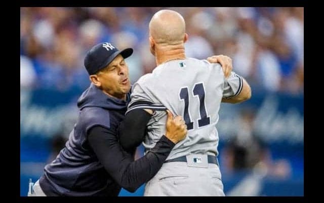 何もしてないのに退場…NY紙は審判とMLBを痛烈批判「欠陥」「恥ずべき出来事」