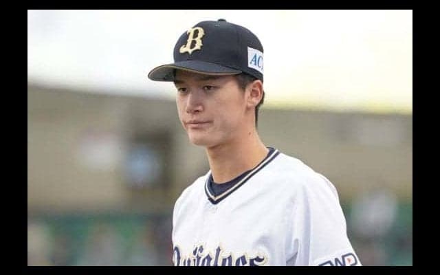 オリ佐野、1回途中に“懲罰交代”か　フライを捕球できず適時二塁打とした直後に…