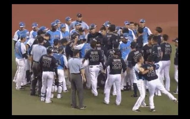 西武辻監督とオリ西村監督が“和解”　前日大乱闘に「お互いにお詫びをした」