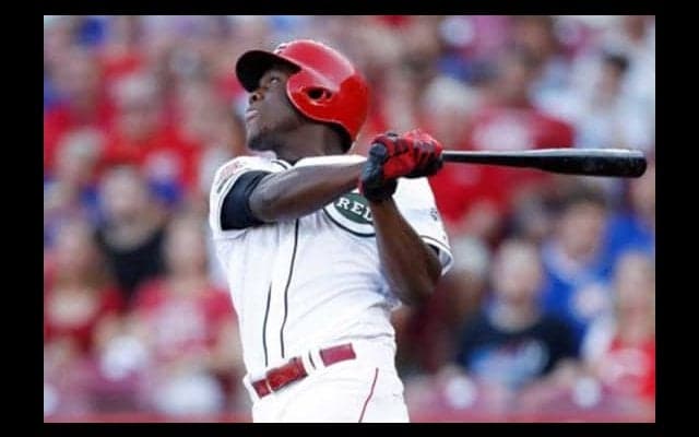 【MLB】レッズ新人アキーノが止まらない！　メジャー史上最速のデビュー14戦9発を記録