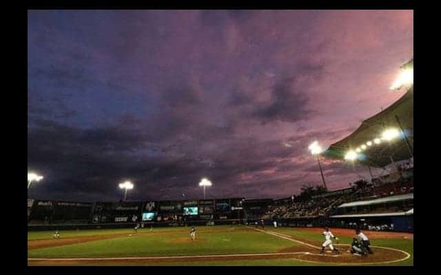 【MLB】21歳のマイナーリーガー“鬼肩”披露　三塁線の打球を振り向きざま一塁へノーバン送球