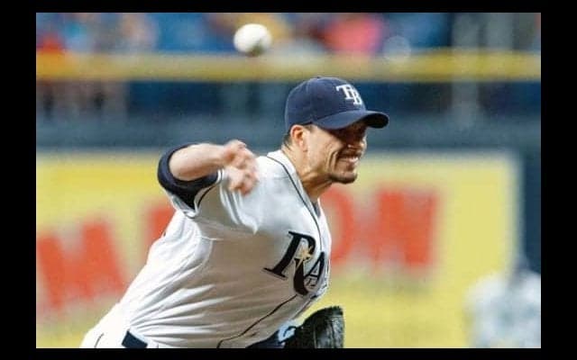 【MLB】3冠王が避けようと仰け反るも…見逃しでストライク!?　衝撃カーブに驚き「えぐい」