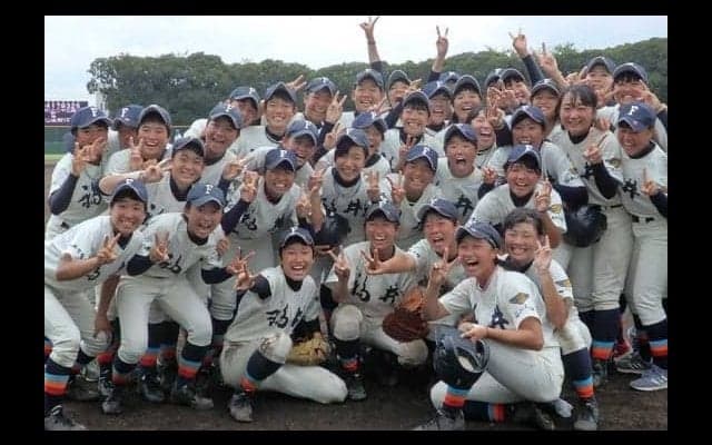 福井工大付福井、女子硬式野球ユース大会初制覇　“初日本一”に監督「感無量」
