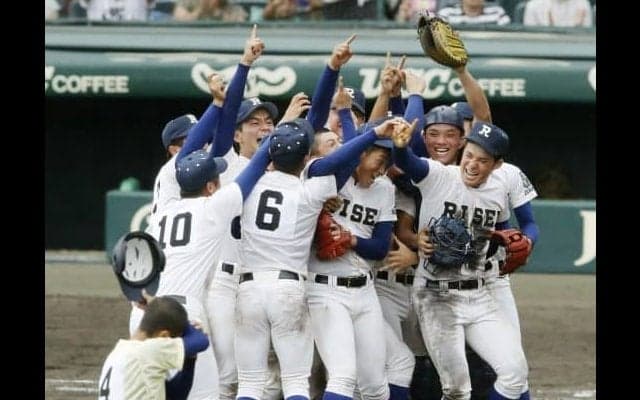 星稜・奥川を打ち崩した 履正社、雪辱して初優勝【第101回全国高校野球選手権大会第14 日】