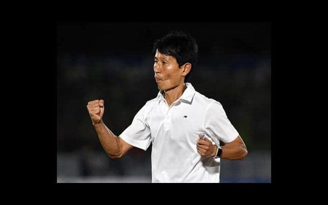 鳥栖監督は忖度ナシで信頼ゲット。「下がるな」の徹底で降格圏脱出へ