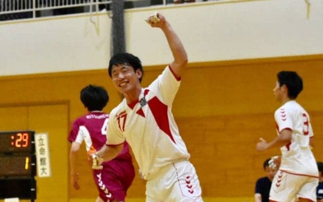 【ハンドボール部男子】　秋季リーグ初戦、大差をつけて開幕戦勝利！