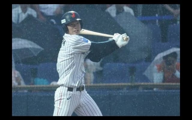 【U-18W杯】日本、すぐさま反撃！　これぞ4番、石川の右翼線適時二塁打で追いつく