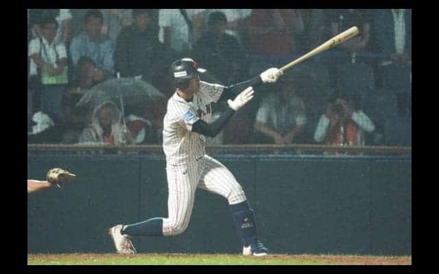 【U-18W杯】日本が3回に怒涛の猛攻！　武岡＆石川ら適時打、打者一巡で大量5得点