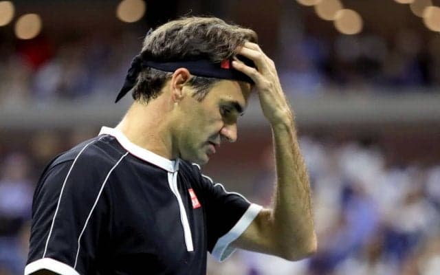 【速報】フェデラー フルセット激闘の末準々決勝で敗退。トレーナーを呼ぶなど故障の心配も