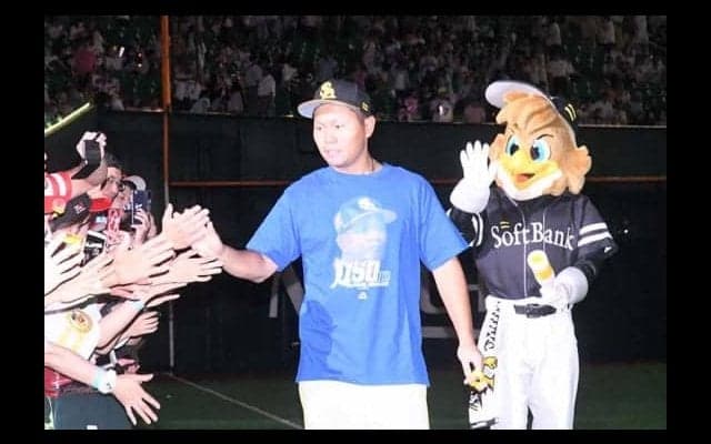 鷹・中村晃、先制2ランで今季初お立ち台　怪我乗り越え「楽しくプレーできている」