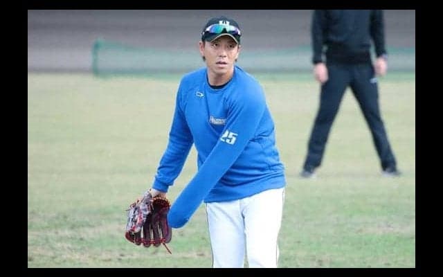 日ハム宮西「仲良しこよしじゃダメ」怒りの“グラブ投げ”に込めた思いとは