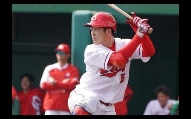 広島ドラ1小園が高卒新人球団最多弾　勝利を決める4号に「入ったのでびっくり」
