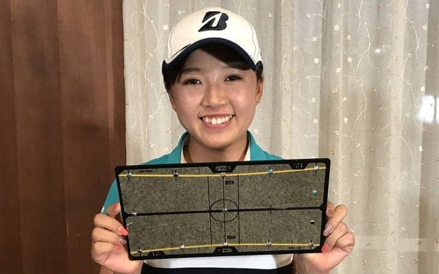 丹萌乃　パットの際は、左目の真下にボールがあるかどうかをチェック