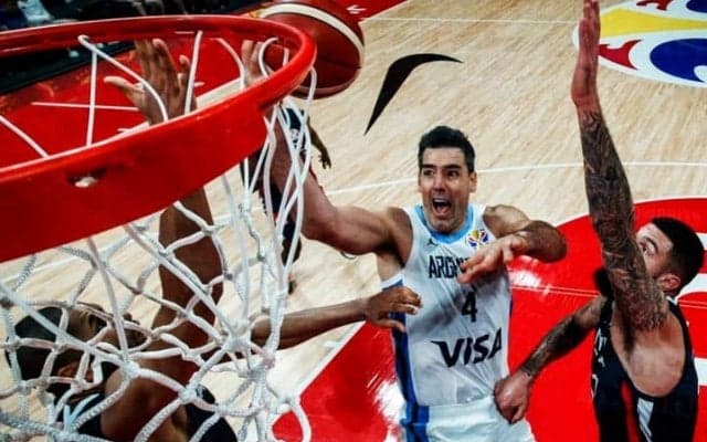 ハードワークを徹底したアルゼンチン、フランスに完勝を収めてファイナルへ進出！