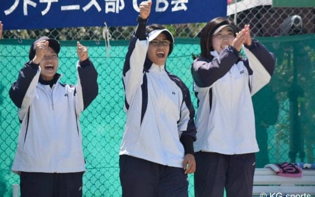 【ソフトテニス部女子】１勝２敗で２日目のあすへ
