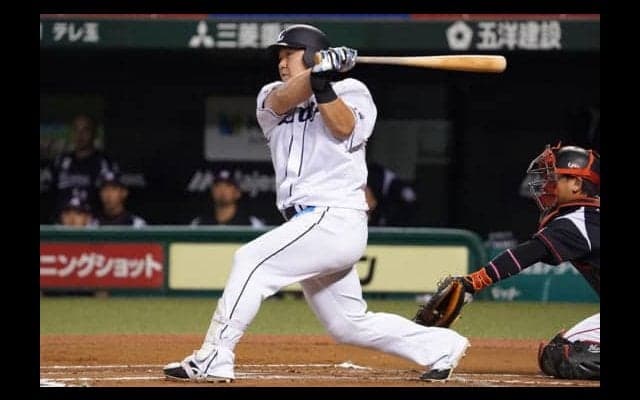 西武中村、5回に同点に追いつくタイムリー！　右前適時打で自身3度目の120打点到達