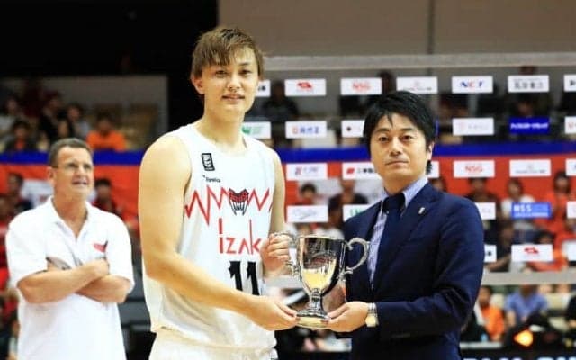 新潟が怒涛の追い上げを見せるも、しぶとく逃げ切った富山がアーリーカップ3連覇