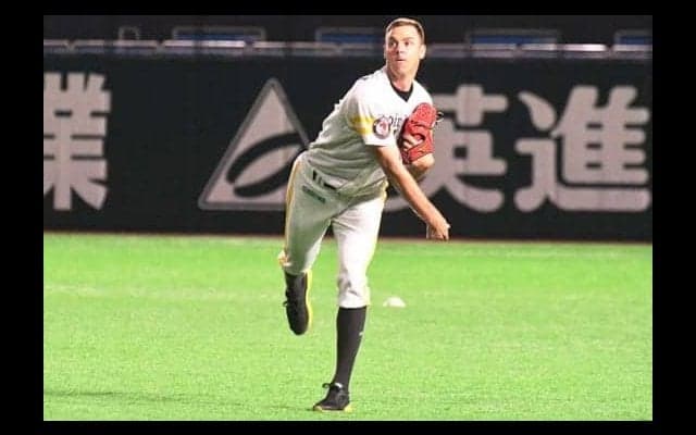 鷹バンデンハークが1軍投手練習に合流　ノーヒッター右腕に敬意「センガサマ」