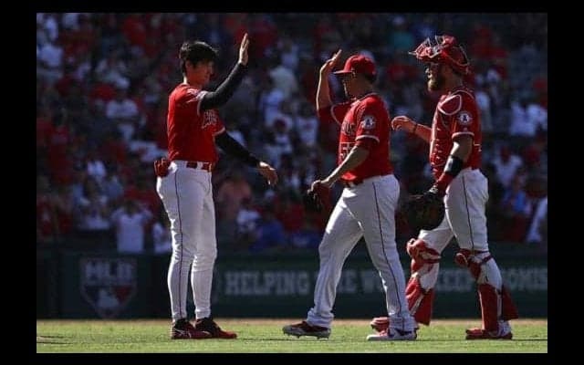 【MLB】「オオタニとの言葉の壁超えた」“手のひら日本語”のエ軍ロブレスを米紙が特集