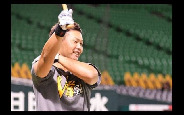 鷹・中村晃が千金の決勝犠飛　気持ちが「楽になった」周東＆上林の隠れた好プレー