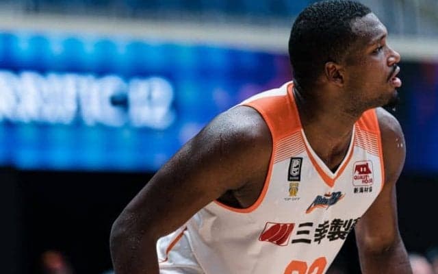 新潟の新たなエース、ニック・パーキンズ「何が何でもチャンピオンシップ進出を」