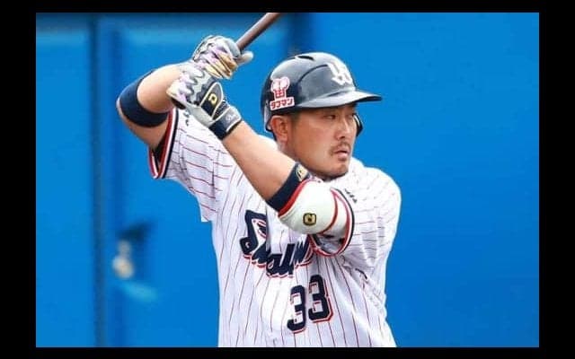 ヤクルト館山、畠山が引退試合　代打で登場した畠山が右前打！