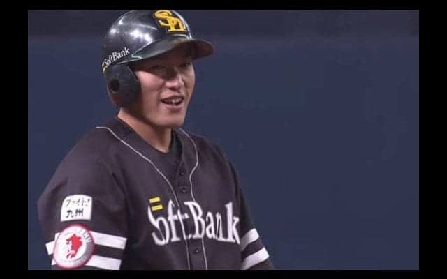 鷹、柳田がお目覚め！　初回適時打、6回には勝ち越し適時三塁打で3安打2打点