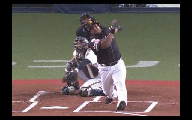 鷹、逆転Vに望み繋ぐ2連勝！　高橋礼が初中4日で快投、デスパ4打点で大勝