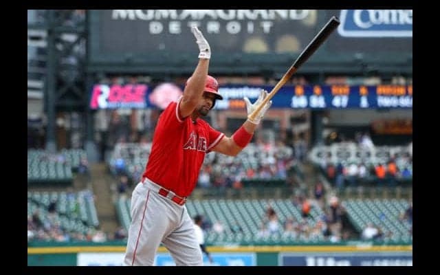 【MLB】プホルスの2000打点記念球　一度はファンが返却拒否→本人受け取り拒否で博物館入り