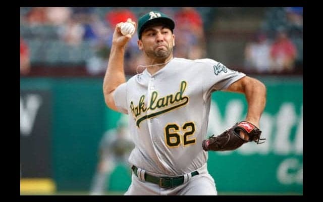 【MLB】シャワー中に転倒→肋骨骨折でPOは絶望的…　ア軍右腕にまさかの事故