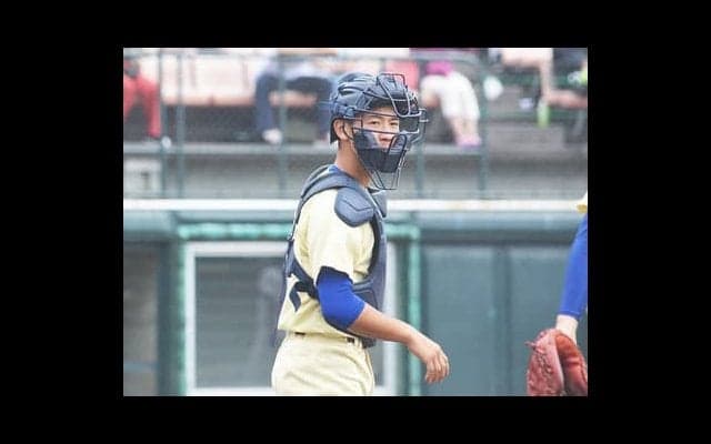 星稜の４番ショートが捕手に転向。すでに全国トップ級と指揮官も絶賛