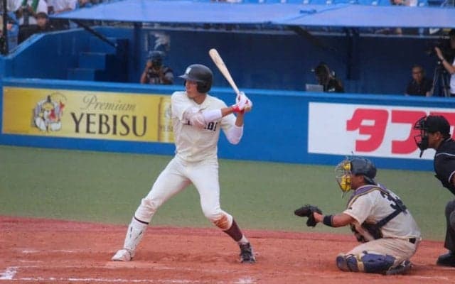 加藤雅樹の重圧はねのける一打に小宮山悟監督も「よく打った」。勝ち点の行方は３回戦へ【9/29 秋季東京六大学野球 2回戦 明治大学 vs 早稲田大学】