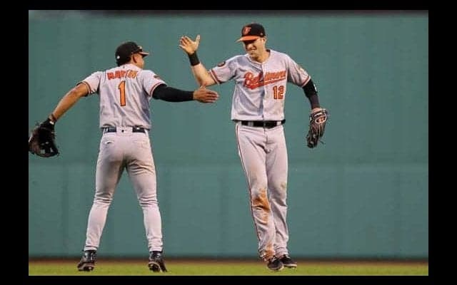 【MLB】「シーズンのハイライトだ！」　最下位のオ軍ファンを興奮させたスーパーキャッチ