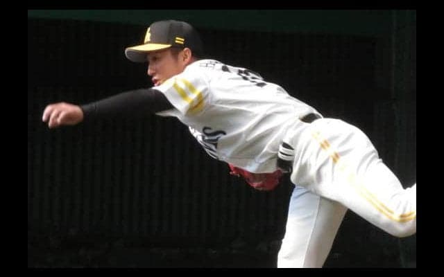 甲子園春夏連覇左腕・ホークス島袋が戦力外　14年ドラフト“同期”の今は？