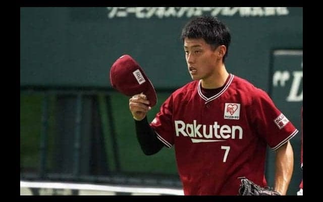 CS初戦を制した楽天、外野陣の超美技プレー集が話題！　「辰己リミッター解除しすぎ」