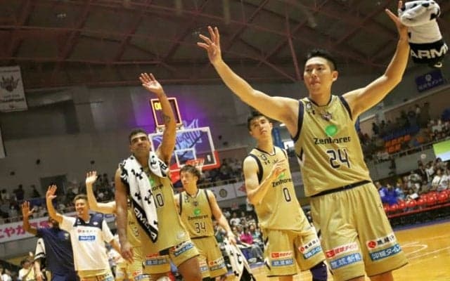 琉球ゴールデンキングス、終盤に三河の強力オフェンスをシャットアウトして快勝