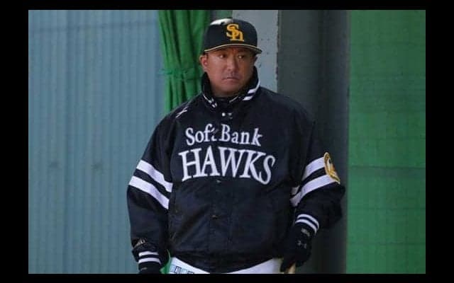 ホークスの入来祐作3軍投手コーチ、飯田哲也3軍外野守備走塁コーチが退団