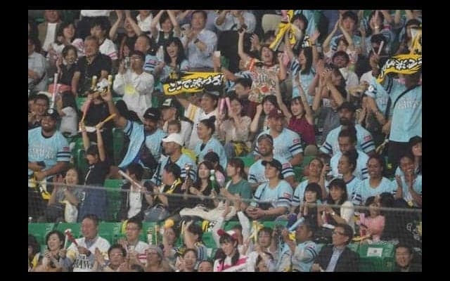 CSパ第3戦を観戦したサモア代表　日本戦途中出場のアロエミレが鷹に感謝のツイート